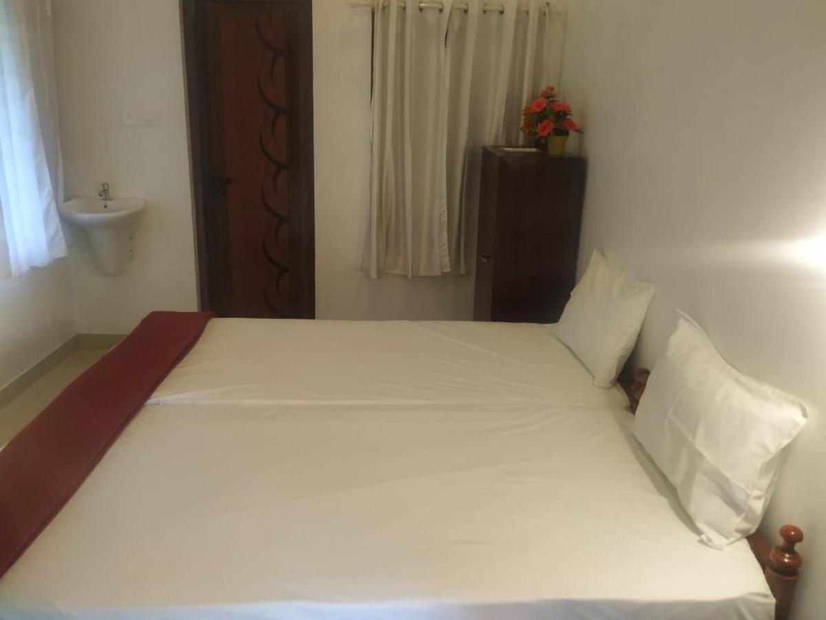 Vintage Inn Homestay شاطئ شيراي المظهر الخارجي الصورة